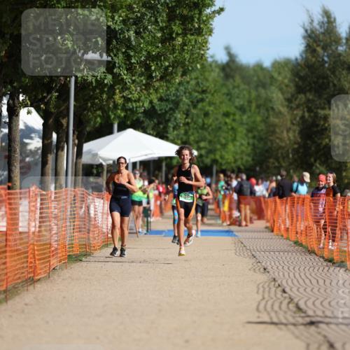 07.09.2025 - 19. Norderstedt Triathlon Michael Strokosch http://msf.ph/oto/8762258 07.09.2025 10:46:44 Laufen 646 meine-sportfotos.de