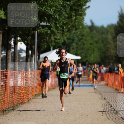07.09.2025 - 19. Norderstedt Triathlon Michael Strokosch http://msf.ph/oto/8762377 07.09.2025 10:46:47 Laufen 646 meine-sportfotos.de
