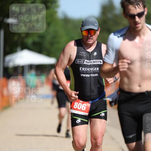 07.09.2025 - 19. Norderstedt Triathlon Michael Strokosch http://msf.ph/oto/8762464 07.09.2025 12:08:53 Laufen 185, 253, 806, 1244 meine-sportfotos.de