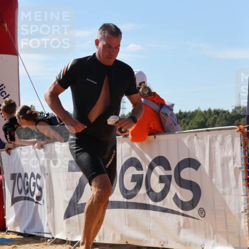 07.09.2025 - 19. Norderstedt Triathlon Luisa Fischer http://msf.ph/oto/8762475 07.09.2025 12:11:17 Schwimmen 712, 781, 1238, 1317 meine-sportfotos.de