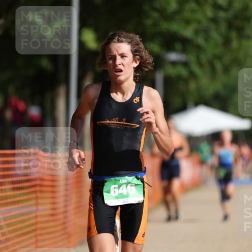 07.09.2025 - 19. Norderstedt Triathlon Michael Strokosch http://msf.ph/oto/8762483 07.09.2025 10:46:50 Laufen 106, 646, 1144 meine-sportfotos.de