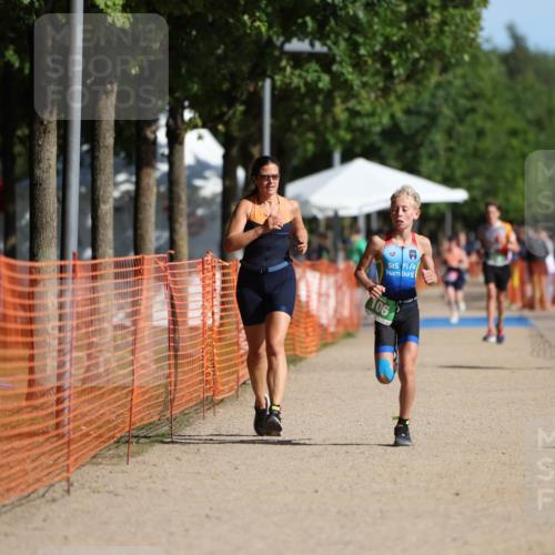 07.09.2025 - 19. Norderstedt Triathlon Michael Strokosch http://msf.ph/oto/8762515 07.09.2025 10:46:51 Laufen 106, 646, 1144 meine-sportfotos.de