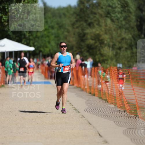 07.09.2025 - 19. Norderstedt Triathlon Michael Strokosch http://msf.ph/oto/8762516 07.09.2025 12:08:59 Laufen 793, 1244 meine-sportfotos.de
