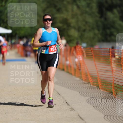 07.09.2025 - 19. Norderstedt Triathlon Michael Strokosch http://msf.ph/oto/8762569 07.09.2025 12:09:03 Laufen 793 meine-sportfotos.de
