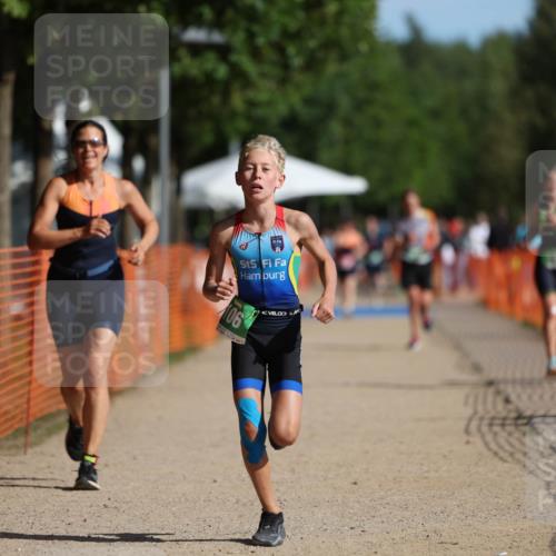 07.09.2025 - 19. Norderstedt Triathlon Michael Strokosch http://msf.ph/oto/8762579 07.09.2025 10:46:54 Laufen 105, 106, 646, 1144 meine-sportfotos.de