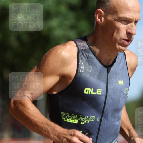 07.09.2025 - 19. Norderstedt Triathlon Michael Strokosch http://msf.ph/oto/8762874 07.09.2025 11:28:39 Laufen 225 meine-sportfotos.de