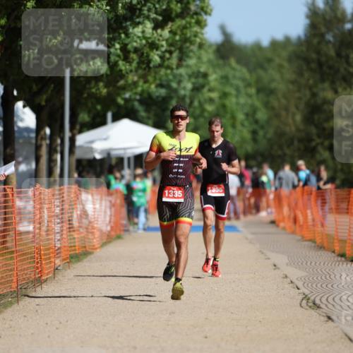 07.09.2025 - 19. Norderstedt Triathlon Michael Strokosch http://msf.ph/oto/8762922 07.09.2025 11:29:21 Laufen 1335, 1355 meine-sportfotos.de