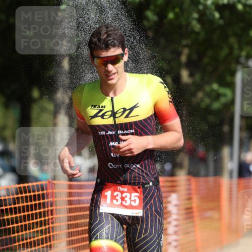 07.09.2025 - 19. Norderstedt Triathlon Michael Strokosch http://msf.ph/oto/8763045 07.09.2025 11:29:26 Laufen 1335, 1355 meine-sportfotos.de