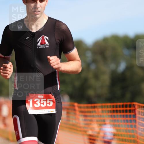 07.09.2025 - 19. Norderstedt Triathlon Michael Strokosch http://msf.ph/oto/8763073 07.09.2025 11:29:28 Laufen 1335, 1355 meine-sportfotos.de