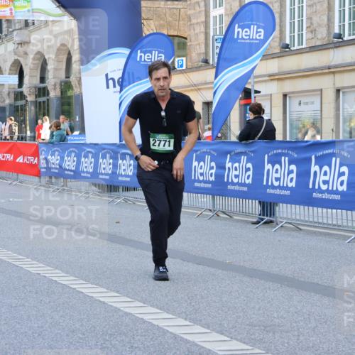 07.09.2025 - BARMER Alsterlauf Strokosch-Dieckow http://msf.ph/oto/8763078 07.09.2025 10:28:35 Ziel 3457, 3495, 3542, 3553, 3560, 4000, 4004, 4201, 4804 meine-sportfotos.de