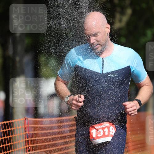 07.09.2025 - 19. Norderstedt Triathlon Michael Strokosch http://msf.ph/oto/8763112 07.09.2025 12:09:54 Laufen 860, 1153, 1197, 1319 meine-sportfotos.de