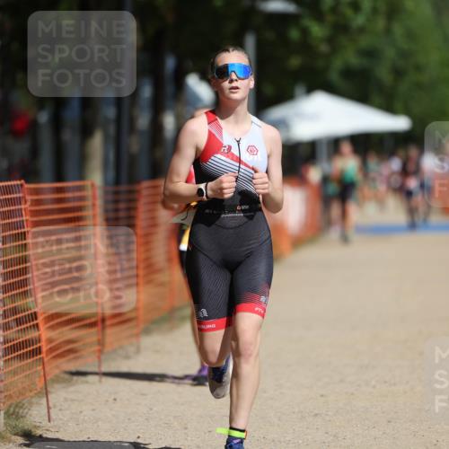 07.09.2025 - 19. Norderstedt Triathlon Michael Strokosch http://msf.ph/oto/8763210 07.09.2025 12:09:59 Laufen 860, 1153, 1197 meine-sportfotos.de