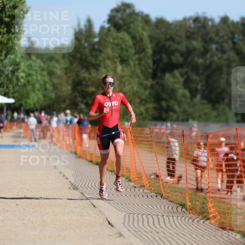 07.09.2025 - 19. Norderstedt Triathlon Michael Strokosch http://msf.ph/oto/8763214 07.09.2025 11:29:41 Laufen 231 meine-sportfotos.de