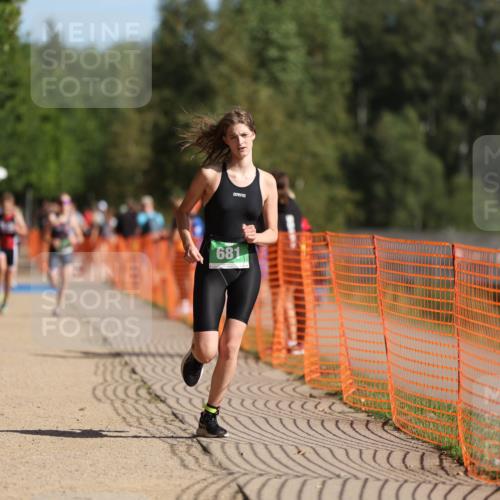 07.09.2025 - 19. Norderstedt Triathlon Michael Strokosch http://msf.ph/oto/8763369 07.09.2025 10:47:41 Laufen 681 meine-sportfotos.de