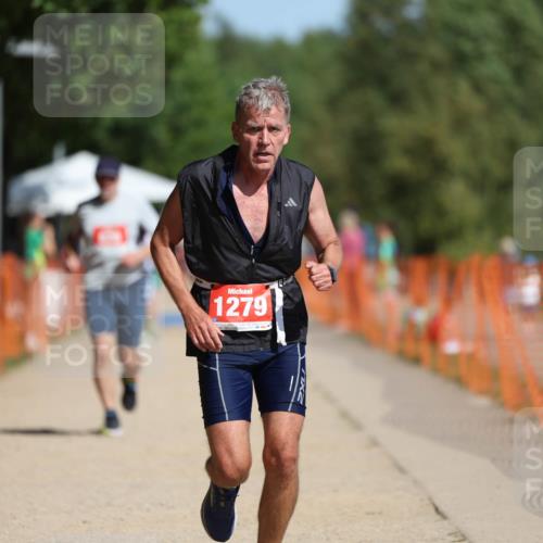 07.09.2025 - 19. Norderstedt Triathlon Michael Strokosch http://msf.ph/oto/8763429 07.09.2025 12:10:17 Laufen 826, 1164, 1279 meine-sportfotos.de