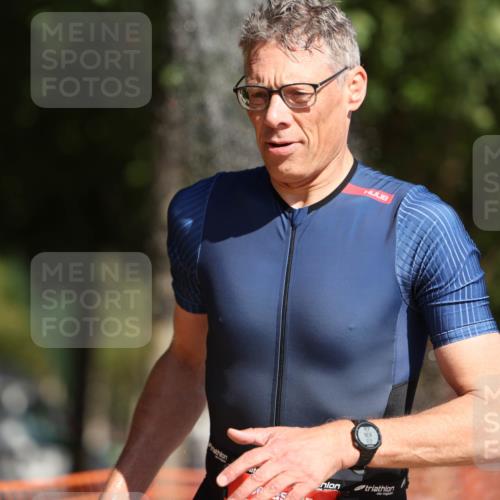 07.09.2025 - 19. Norderstedt Triathlon Michael Strokosch http://msf.ph/oto/8763452 07.09.2025 11:30:11 Laufen 844, 1323 meine-sportfotos.de