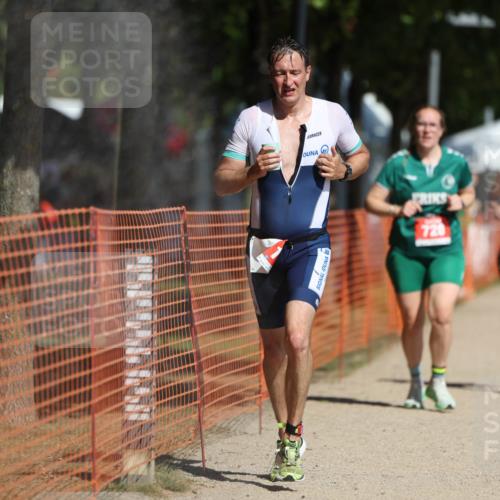 07.09.2025 - 19. Norderstedt Triathlon Michael Strokosch http://msf.ph/oto/8763529 07.09.2025 12:10:28 Laufen 720, 763, 782, 1363 meine-sportfotos.de