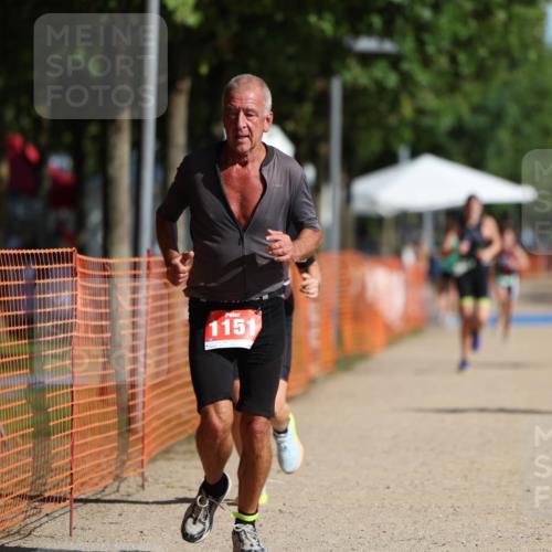 07.09.2025 - 19. Norderstedt Triathlon Michael Strokosch http://msf.ph/oto/8763702 07.09.2025 10:47:52 Laufen 62, 83, 639, 1110, 1151 meine-sportfotos.de