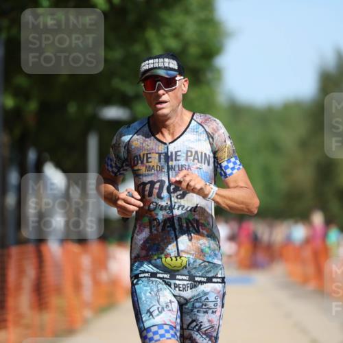 07.09.2025 - 19. Norderstedt Triathlon Michael Strokosch http://msf.ph/oto/8764042 07.09.2025 12:11:21 Laufen 729, 787 meine-sportfotos.de