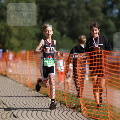 07.09.2025 - 19. Norderstedt Triathlon Michael Strokosch http://msf.ph/oto/8764110 07.09.2025 10:48:08 Laufen 132, 1115 meine-sportfotos.de