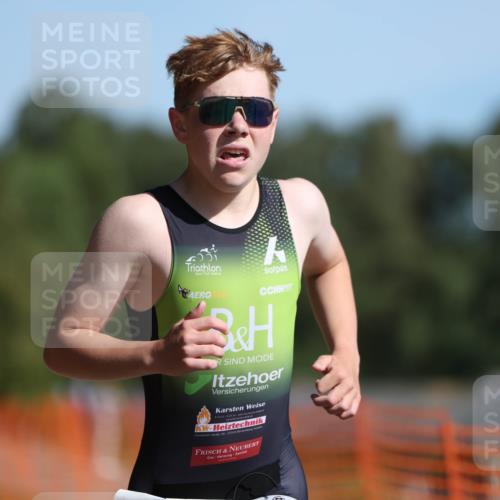 07.09.2025 - 19. Norderstedt Triathlon Michael Strokosch http://msf.ph/oto/8764134 07.09.2025 11:30:56 Laufen 1180 meine-sportfotos.de