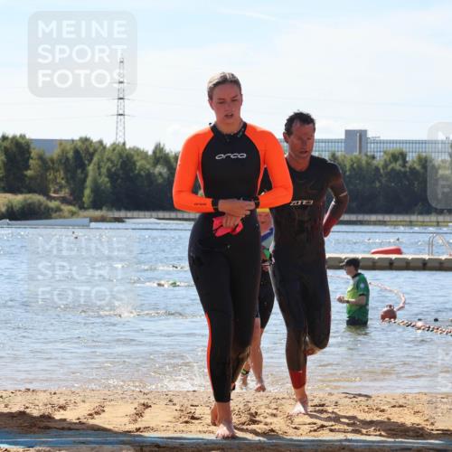 07.09.2025 - 19. Norderstedt Triathlon Luisa Fischer http://msf.ph/oto/8764163 07.09.2025 12:31:05 Schwimmen 166, 209, 1344 meine-sportfotos.de