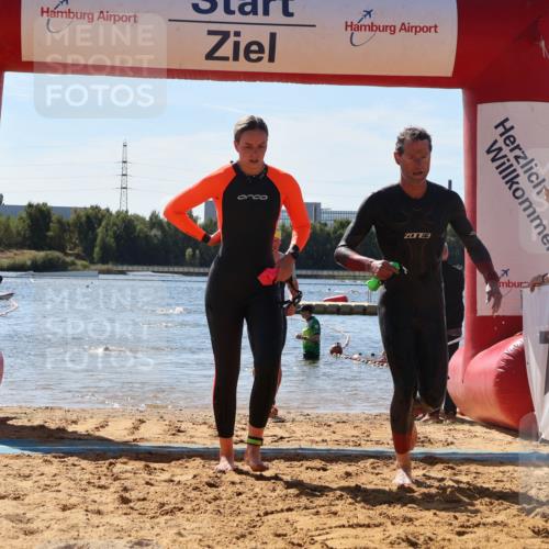 07.09.2025 - 19. Norderstedt Triathlon Luisa Fischer http://msf.ph/oto/8764190 07.09.2025 12:31:07 Schwimmen 166, 209, 1344 meine-sportfotos.de