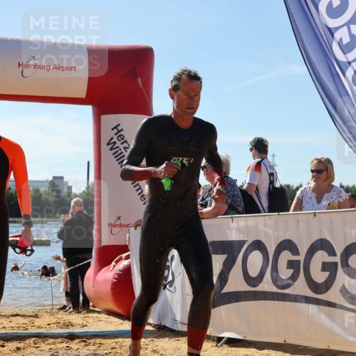 07.09.2025 - 19. Norderstedt Triathlon Luisa Fischer http://msf.ph/oto/8764196 07.09.2025 12:31:07 Schwimmen 166, 209, 1344 meine-sportfotos.de