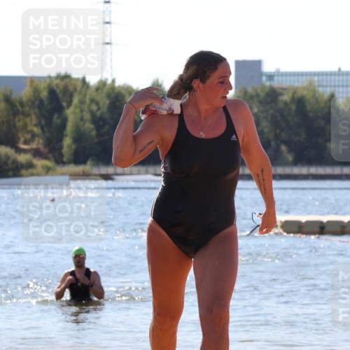 07.09.2025 - 19. Norderstedt Triathlon Luisa Fischer http://msf.ph/oto/8764262 07.09.2025 12:31:22 Schwimmen 166, 745 meine-sportfotos.de