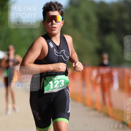 07.09.2025 - 19. Norderstedt Triathlon Michael Strokosch http://msf.ph/oto/8764349 07.09.2025 10:48:16 Laufen 91, 123 meine-sportfotos.de