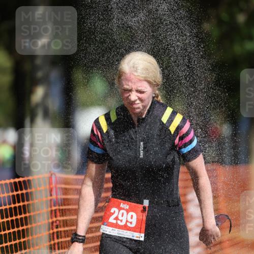 07.09.2025 - 19. Norderstedt Triathlon Michael Strokosch http://msf.ph/oto/8764368 07.09.2025 12:12:22 Laufen 299, 778 meine-sportfotos.de