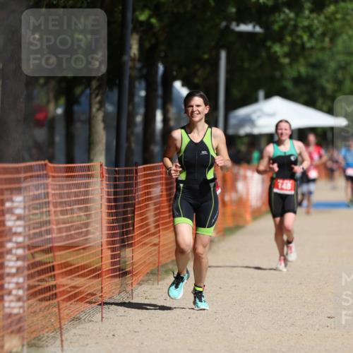 07.09.2025 - 19. Norderstedt Triathlon Michael Strokosch http://msf.ph/oto/8764397 07.09.2025 12:12:26 Laufen 148, 778 meine-sportfotos.de