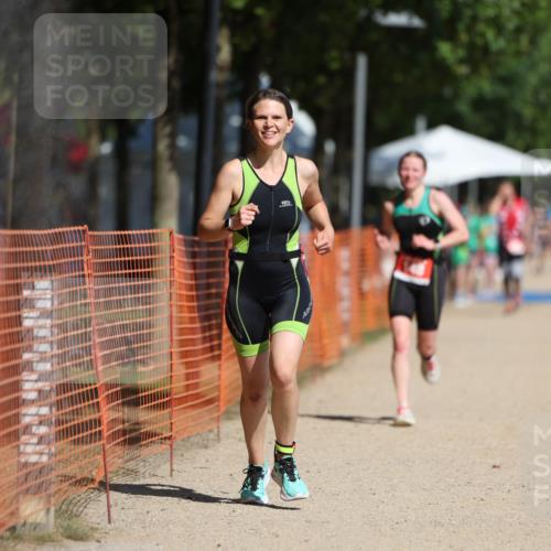 07.09.2025 - 19. Norderstedt Triathlon Michael Strokosch http://msf.ph/oto/8764417 07.09.2025 12:12:27 Laufen 148, 778 meine-sportfotos.de