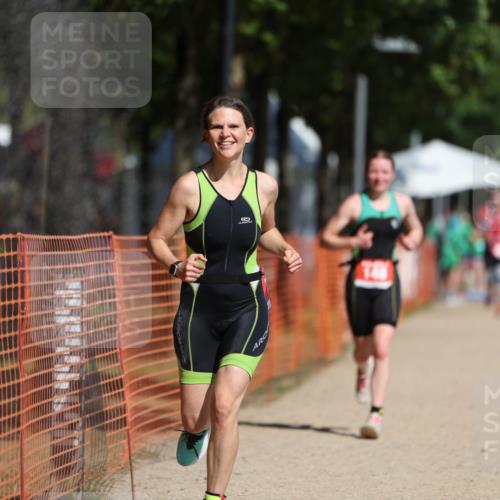 07.09.2025 - 19. Norderstedt Triathlon Michael Strokosch http://msf.ph/oto/8764431 07.09.2025 12:12:28 Laufen 148, 778 meine-sportfotos.de