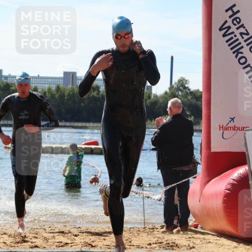 07.09.2025 - 19. Norderstedt Triathlon Luisa Fischer http://msf.ph/oto/8764539 07.09.2025 12:32:29 Schwimmen 275, 1271, 1326 meine-sportfotos.de