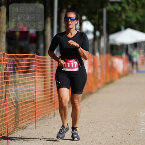 07.09.2025 - 19. Norderstedt Triathlon Michael Strokosch http://msf.ph/oto/8764575 07.09.2025 10:48:24 Laufen 91, 1117 meine-sportfotos.de