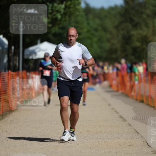 07.09.2025 - 19. Norderstedt Triathlon Michael Strokosch http://msf.ph/oto/8764779 07.09.2025 12:12:59 Laufen 286, 710, 861 meine-sportfotos.de