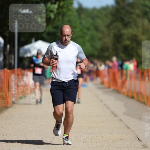 07.09.2025 - 19. Norderstedt Triathlon Michael Strokosch http://msf.ph/oto/8764785 07.09.2025 12:12:59 Laufen 286, 710, 861 meine-sportfotos.de