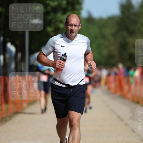 07.09.2025 - 19. Norderstedt Triathlon Michael Strokosch http://msf.ph/oto/8764809 07.09.2025 12:13:01 Laufen 286, 710, 861, 1308, 1367 meine-sportfotos.de