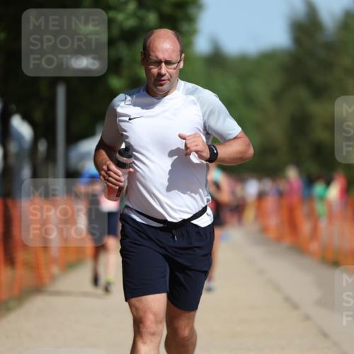 07.09.2025 - 19. Norderstedt Triathlon Michael Strokosch http://msf.ph/oto/8764812 07.09.2025 12:13:01 Laufen 286, 710, 861, 1308, 1367 meine-sportfotos.de