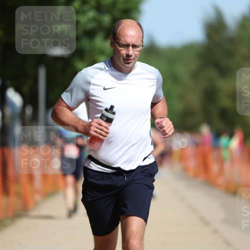 07.09.2025 - 19. Norderstedt Triathlon Michael Strokosch http://msf.ph/oto/8764818 07.09.2025 12:13:01 Laufen 286, 710, 861, 1308, 1367 meine-sportfotos.de