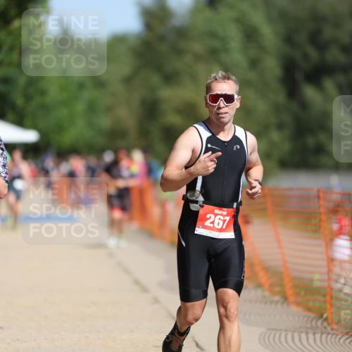 07.09.2025 - 19. Norderstedt Triathlon Michael Strokosch http://msf.ph/oto/8765006 07.09.2025 12:13:18 Laufen 184, 229, 267 meine-sportfotos.de