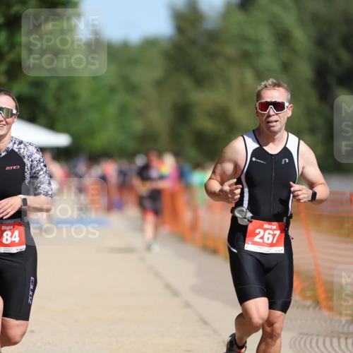 07.09.2025 - 19. Norderstedt Triathlon Michael Strokosch http://msf.ph/oto/8765009 07.09.2025 12:13:18 Laufen 184, 229, 267 meine-sportfotos.de