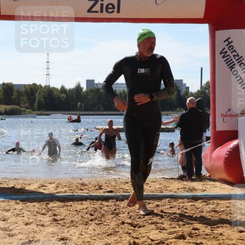 07.09.2025 - 19. Norderstedt Triathlon Luisa Fischer http://msf.ph/oto/8765019 07.09.2025 12:34:47 Schwimmen 241, 310, 805, 841, 855 meine-sportfotos.de