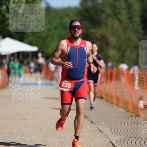 07.09.2025 - 19. Norderstedt Triathlon Michael Strokosch http://msf.ph/oto/8765031 07.09.2025 11:31:38 Laufen 238, 1390 meine-sportfotos.de