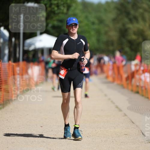 07.09.2025 - 19. Norderstedt Triathlon Michael Strokosch http://msf.ph/oto/8765203 07.09.2025 12:13:42 Laufen 306 meine-sportfotos.de