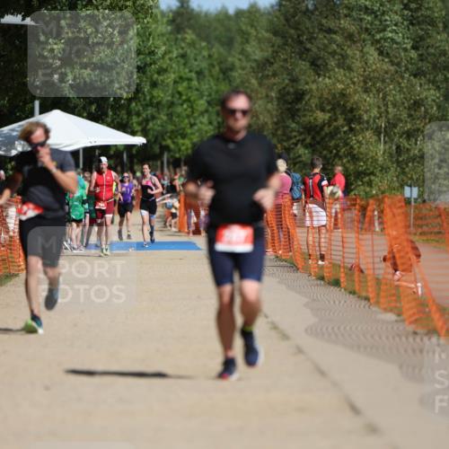 07.09.2025 - 19. Norderstedt Triathlon Michael Strokosch http://msf.ph/oto/8765260 07.09.2025 12:13:47 Laufen 287, 306, 748 meine-sportfotos.de