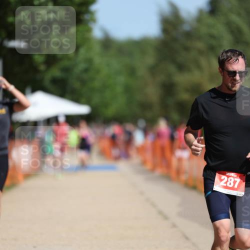 07.09.2025 - 19. Norderstedt Triathlon Michael Strokosch http://msf.ph/oto/8765290 07.09.2025 12:13:49 Laufen 287, 748 meine-sportfotos.de