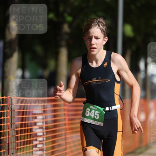 07.09.2025 - 19. Norderstedt Triathlon Michael Strokosch http://msf.ph/oto/8765357 07.09.2025 10:49:00 Laufen 113, 645, 665, 675 meine-sportfotos.de