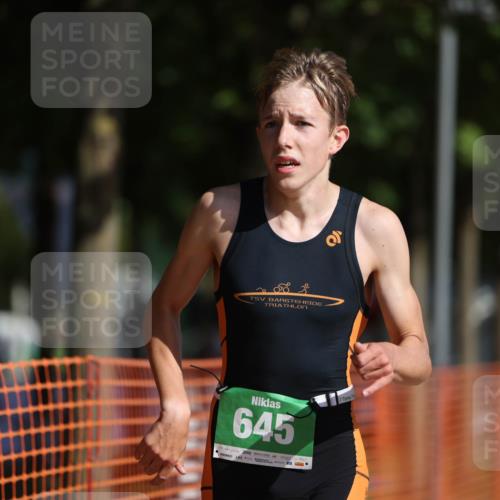 07.09.2025 - 19. Norderstedt Triathlon Michael Strokosch http://msf.ph/oto/8765366 07.09.2025 10:49:00 Laufen 113, 645, 665, 675 meine-sportfotos.de